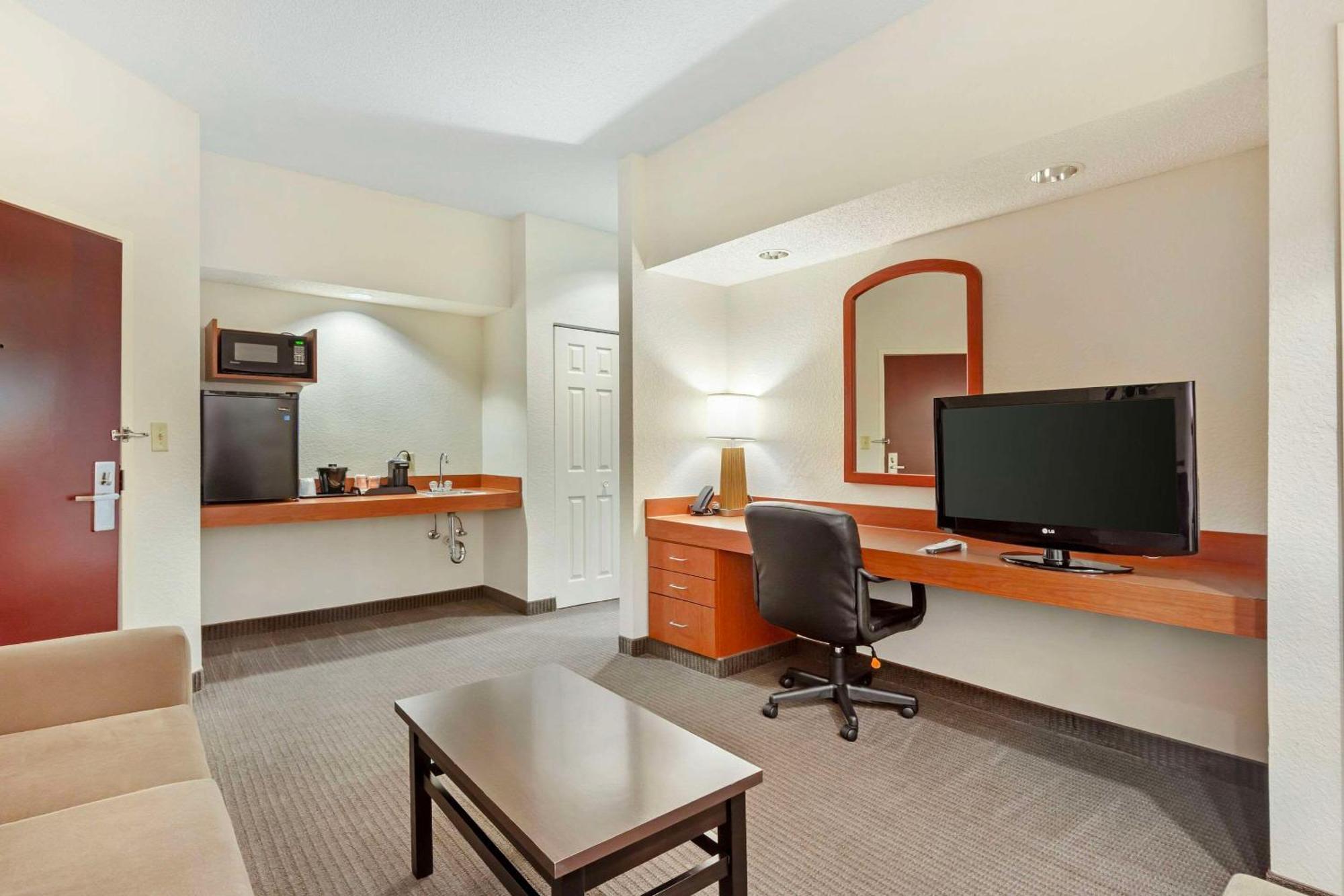 Sleep Inn & Suites Danville Hwy 58 Buitenkant foto